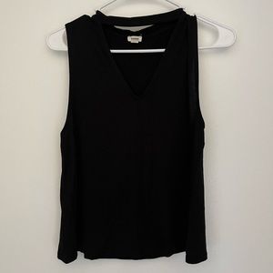 Sleeveless top from Garage brand, used like new